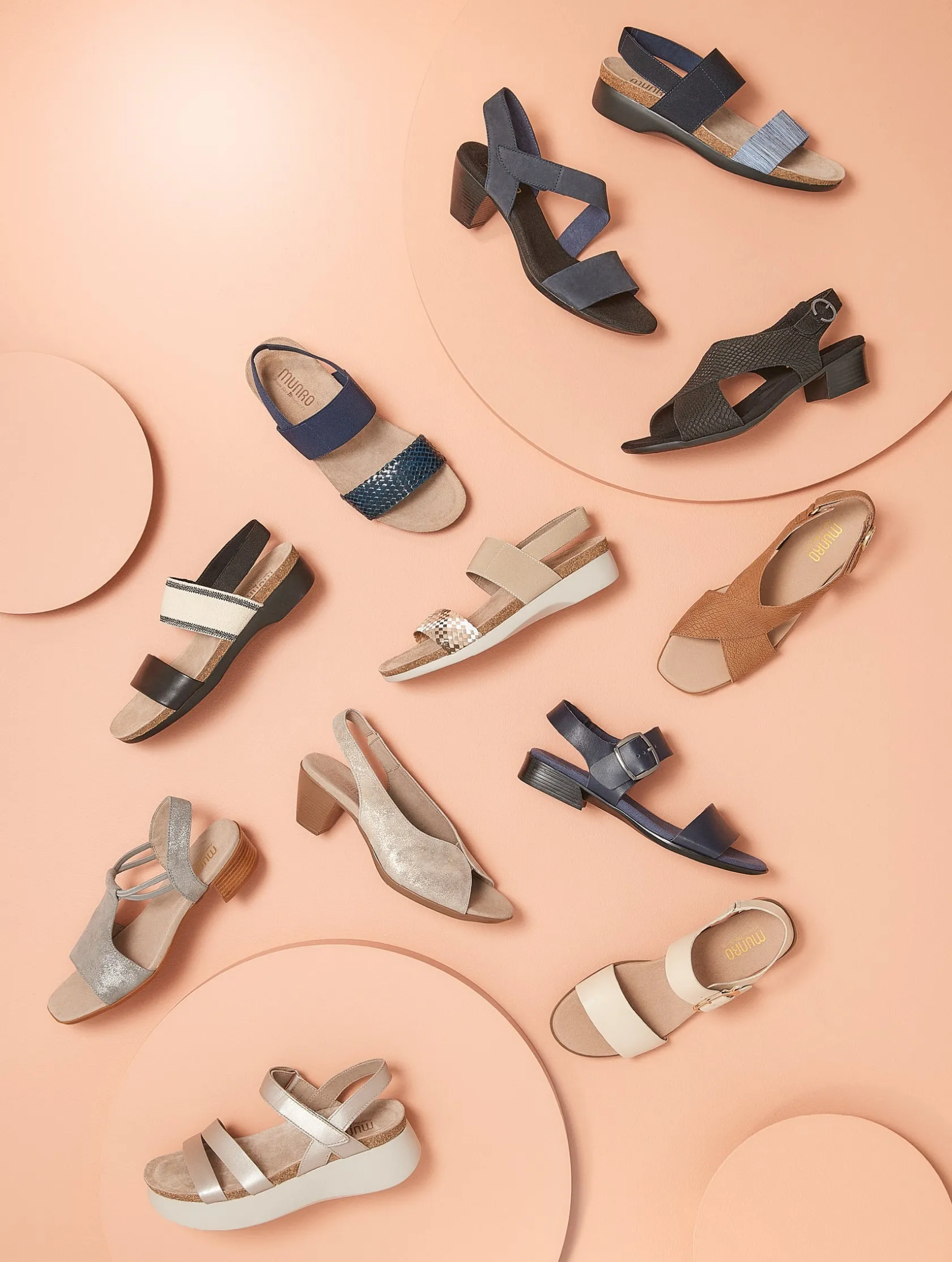 MUNRO Sandals* taupe metallic