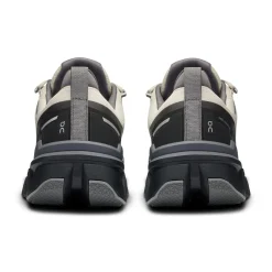 ON Sneakers* sand~black