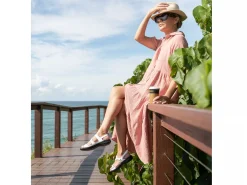 REVERE Sandals* coconut