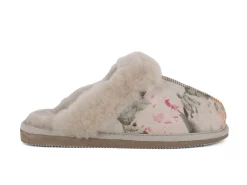 SHEPHERD OF SWEDEN Slippers* honey~rose